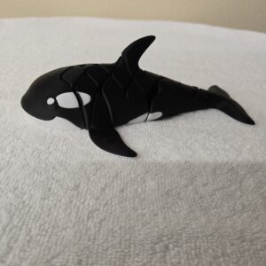 Articulated Orca - Large
